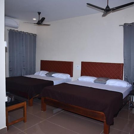 Hotel Coastal Inn Nagappattinam Екстер'єр фото