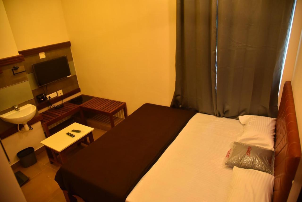 Hotel Coastal Inn Nagappattinam Екстер'єр фото