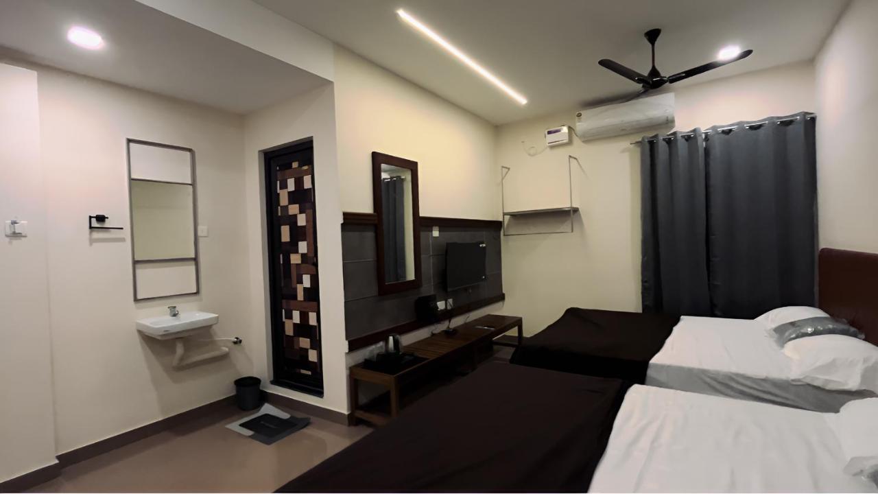 Hotel Coastal Inn Nagappattinam Екстер'єр фото